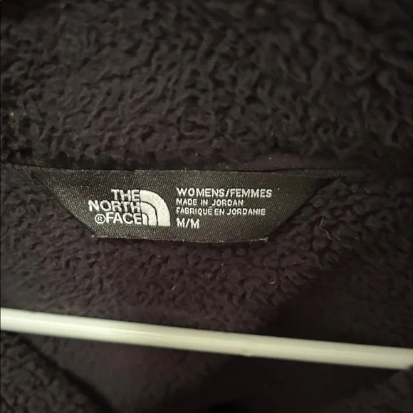 The North Face Women's Black Teddy Jacket - Picture 2 of 3